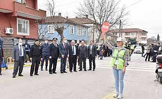 Okul önlerindeki trafik düzenini gönüllüler sağlayacak