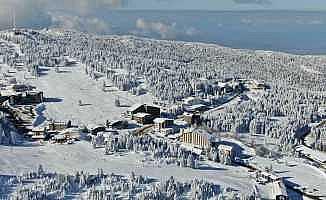 Uludağ’da kar kalınlığı 141 santimetreye ulaştı