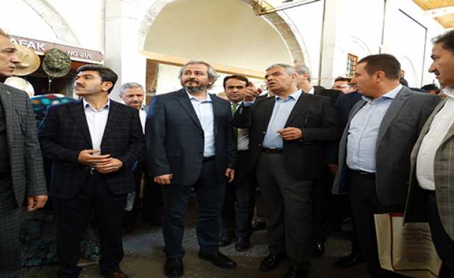 Balkanlardaki camileri Kahramanmaraşlı zanaatkarlar süsleyecek
