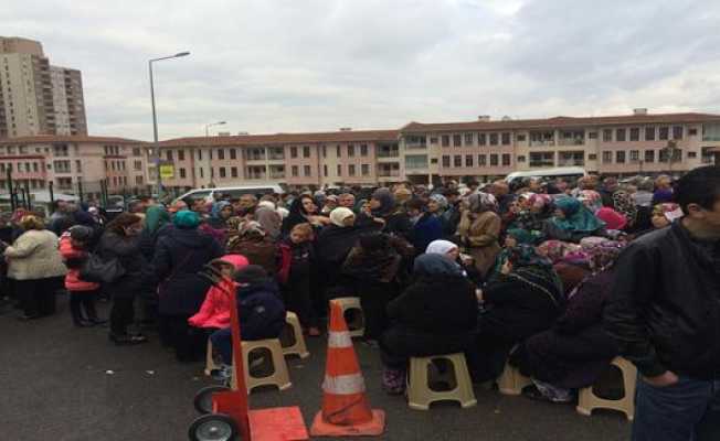 Bursa#039;da 240 Kişi Umreye Dualarla Uğurlandı