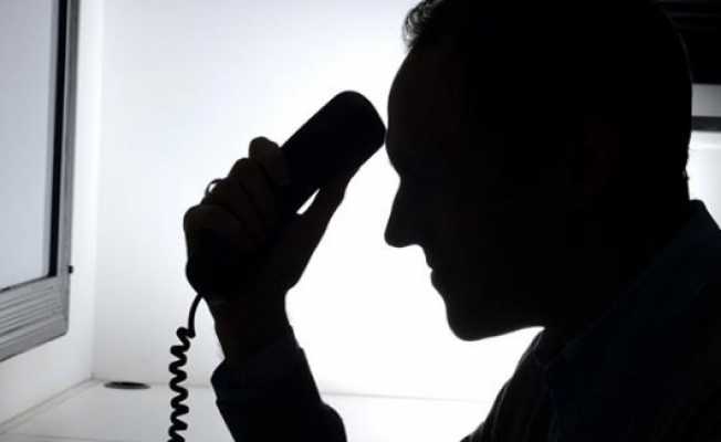 Bütün paralarını telefon dolandırıcılarına kaptırdılar