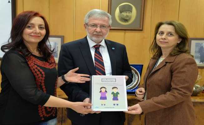 Çocukları cinsel istismara karşı eğiten bir program geliştirildi