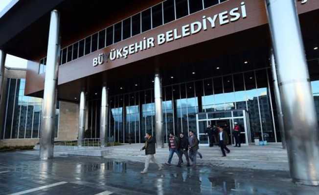 Van Büyükşehir Belediye Başkanı Kaya gözaltına alındı