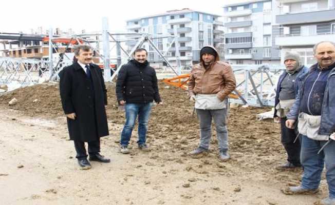 Yenişehirde elektrik hatları yenileniyor