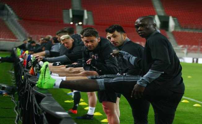 Beşiktaş, Olympiakos maç hazırlıklarını tamamladı