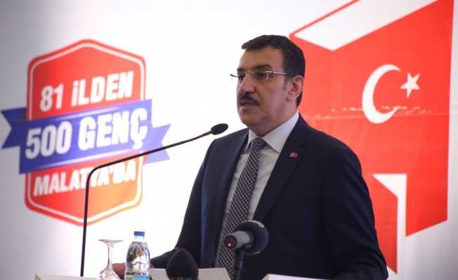 Gümrük ve Ticaret Bakanı Bülent Tüfenkci: Tüm prangalarımızdan kurtulacağız”