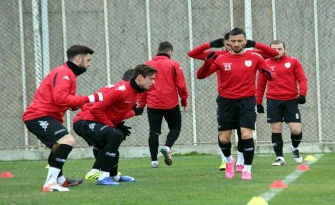 Samsunspor ile Gaziantep BBSK 21. randevuya çıkacak