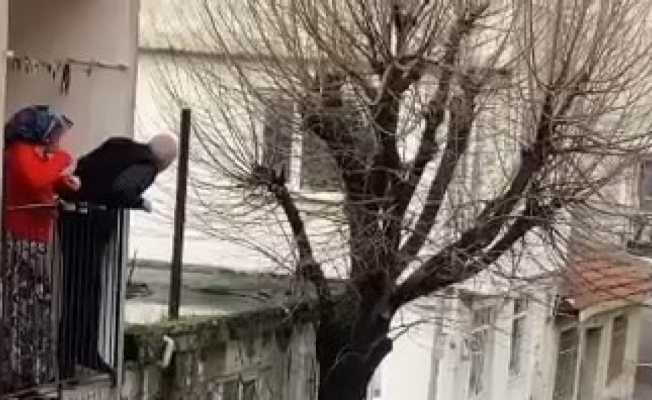 Bursada hırsızların rahat tavırları kameraya yansıdı