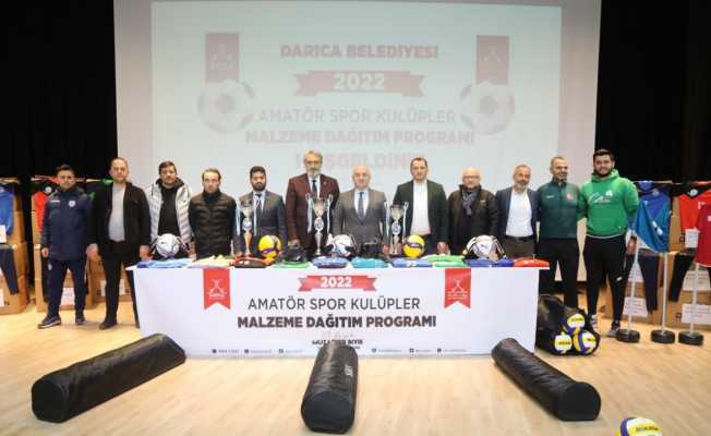 Darıca Belediyesinden amatör spor kulüplerine malzeme desteği