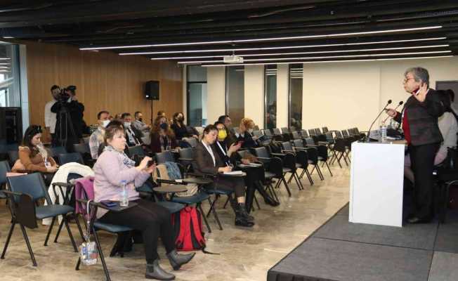 Prof. Torlak: quot;Kentler ve evler home ofislere göre şekillenecekquot;