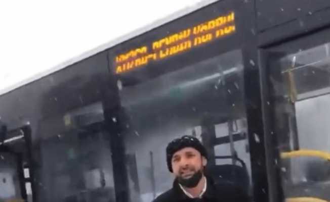 Yolda kalan otobüs şoföründen ‘tuzlama isyanı: Bu insanlar ne yapacak?”